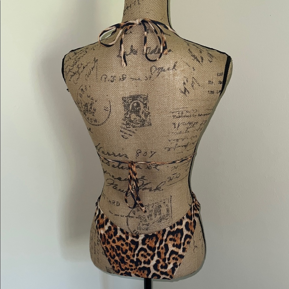 Leopard Print Bikini Set - Picture 3 of 5